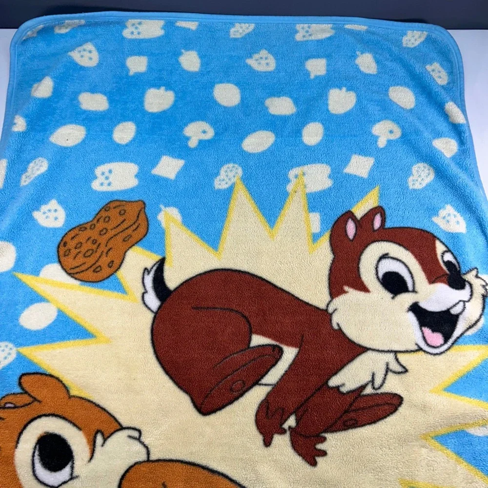 Disney Chip n Dale Blue Fleece Throw Blanket Peanuts Acorns‎ Kids Nursery 39x54